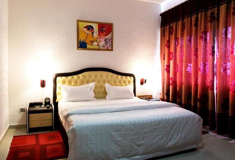 هتل Millenium Popo Beach