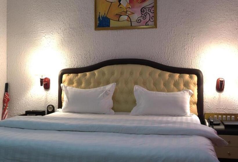 هتل Millenium Popo Beach