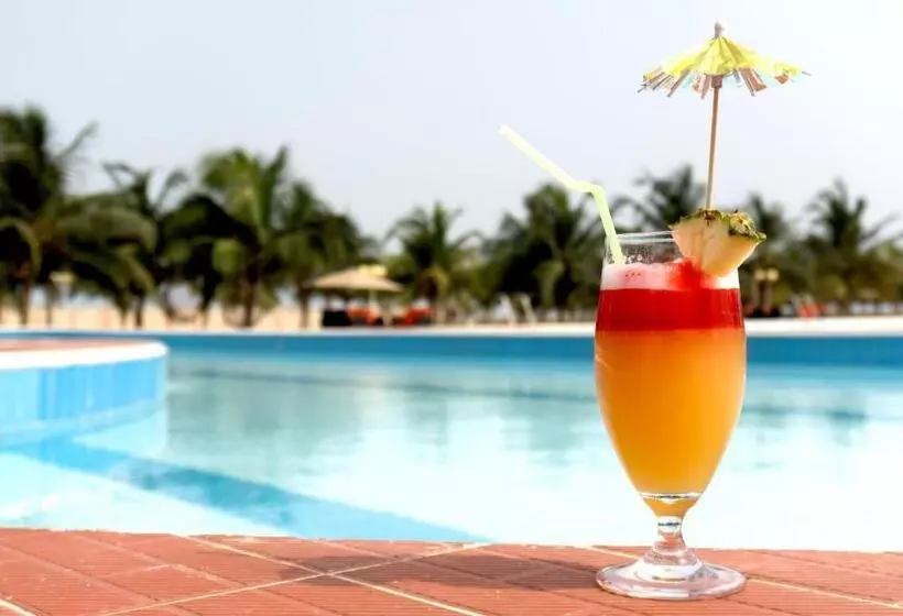 هتل Millenium Popo Beach