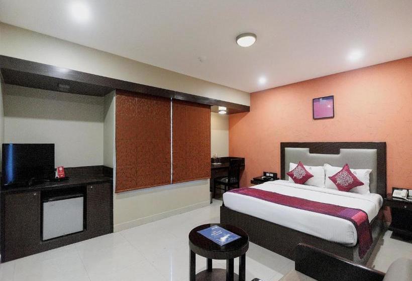 ホテル Oyo 78419 Collection O Prime Santhome Inn