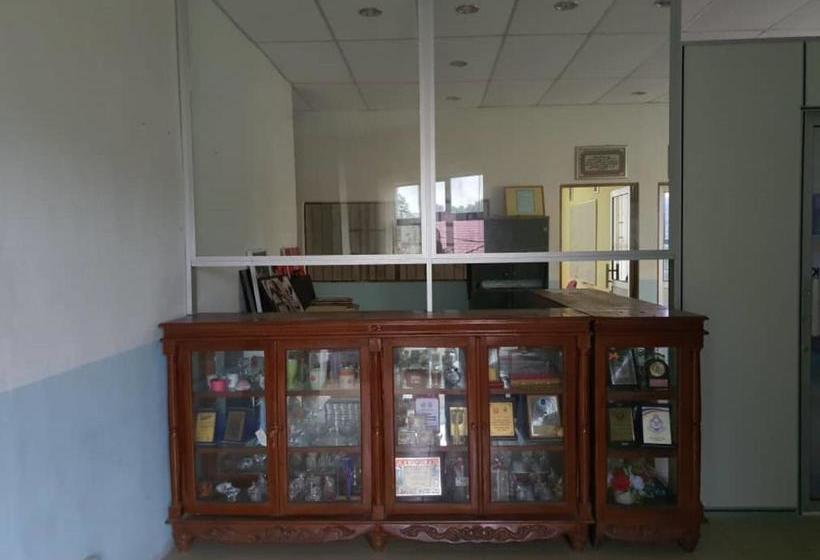 فندق Oyo 90174 Tuah Inn