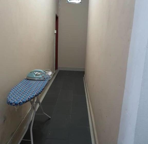 فندق Oyo 90174 Tuah Inn