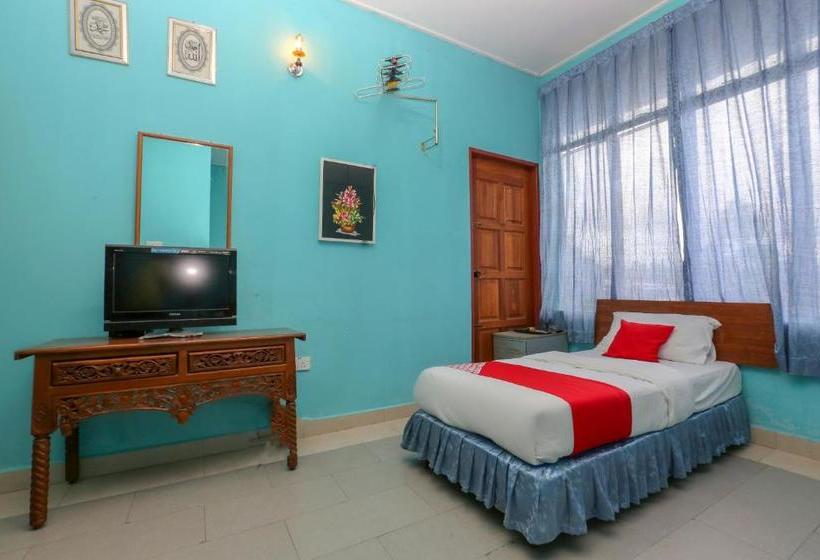 فندق Oyo 90174 Tuah Inn