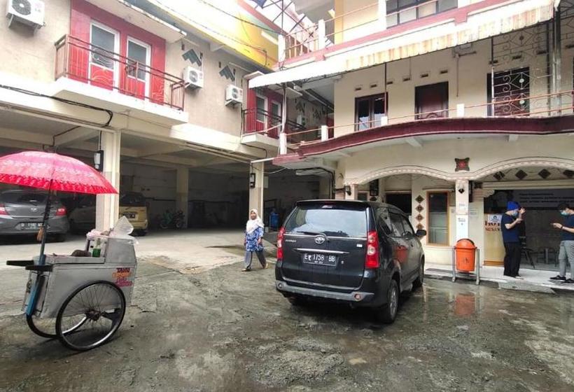 Hotel Oyo 90238 Nusantara