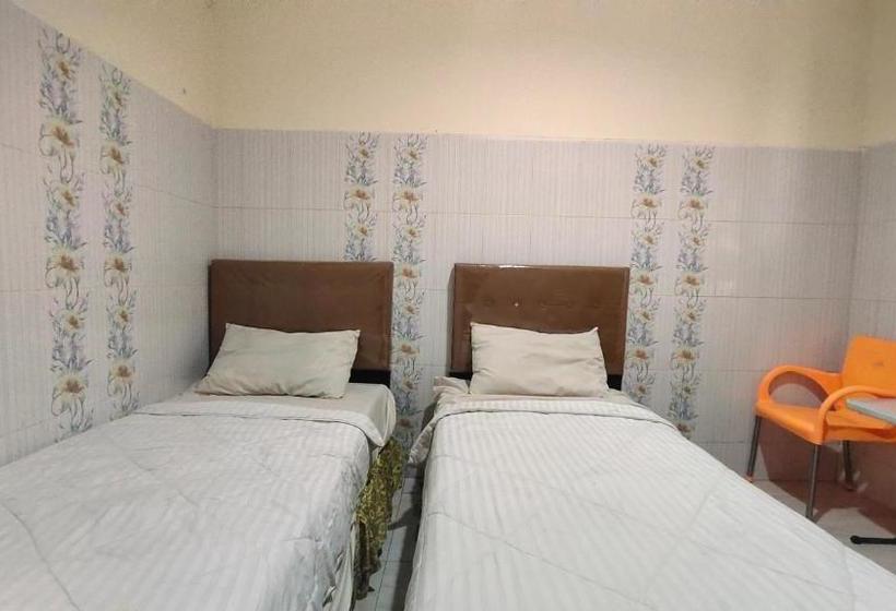 Hotel Oyo 90238 Nusantara