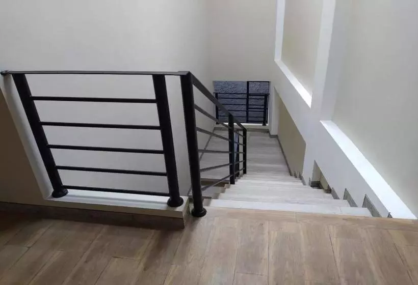 Hotel Oyo 90256 My Kost