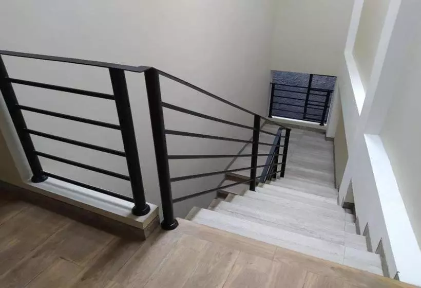 Hotel Oyo 90256 My Kost