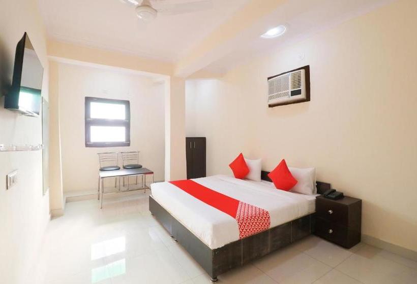 Hotel Oyo Del2900 Lal Guest House