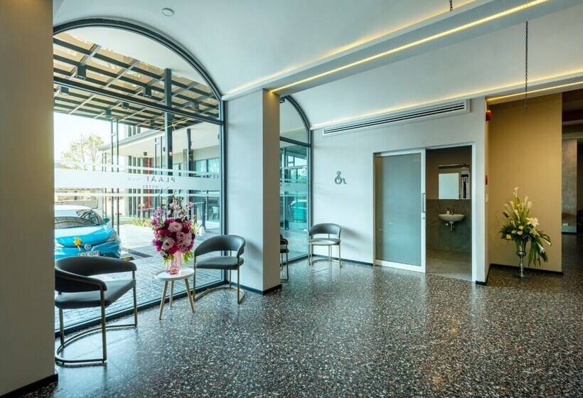 Plaai Plus Hotel Rayong