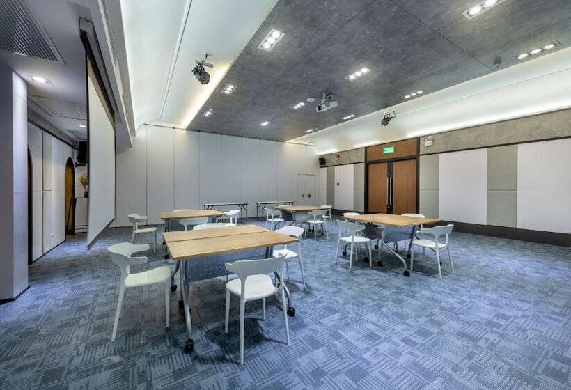 Plaai Plus Hotel Rayong