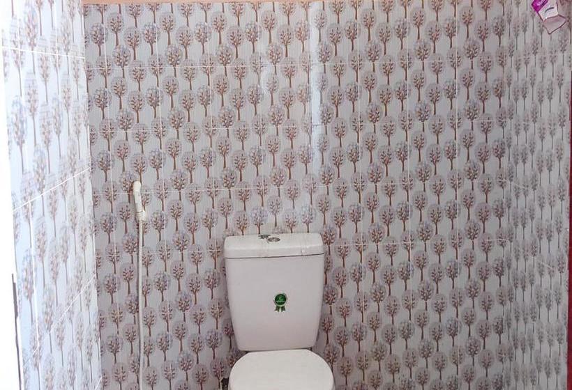 Szálloda Reddoorz Near Reremi Pemancar Manokwari