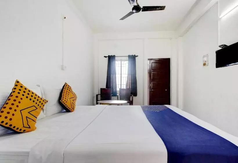 ホテル Spot On 76848  Samruddhi Residency