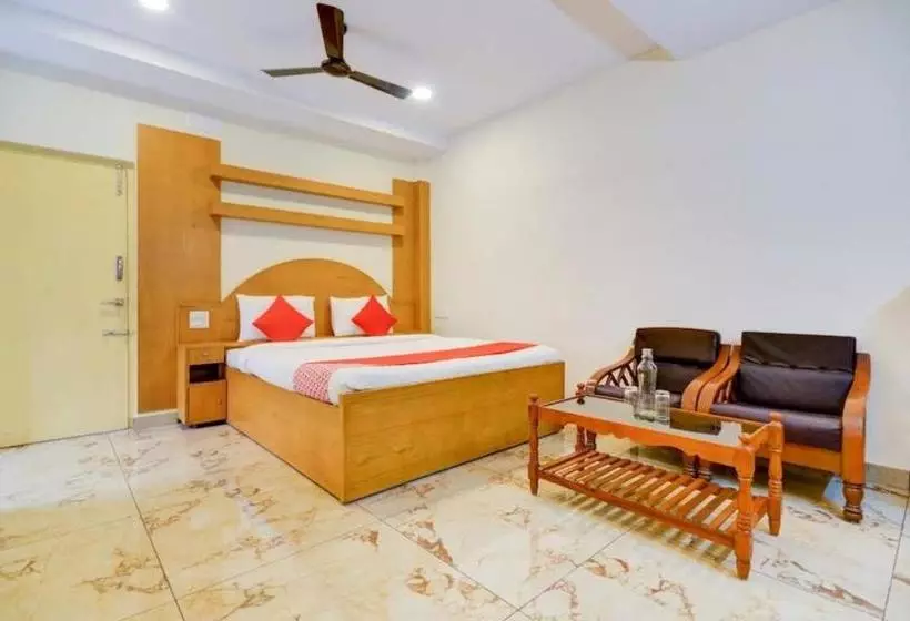 Hotelli Sri Krishnan Residency