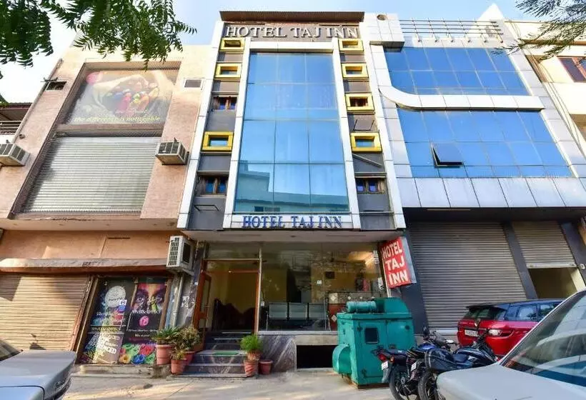 Hotelli Vaccinated Staff  Spot On Jai1267  Taj Inn
