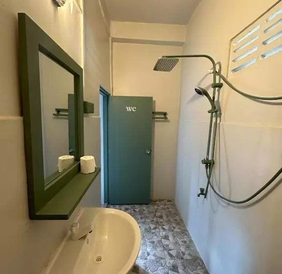 پانسیون Hawara Coliving Midigama