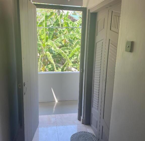 Pensão Hawara Coliving Midigama