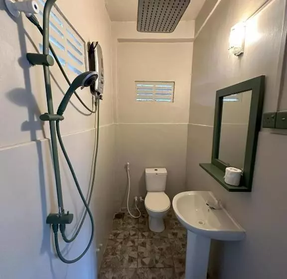 پانسیون Hawara Coliving Midigama