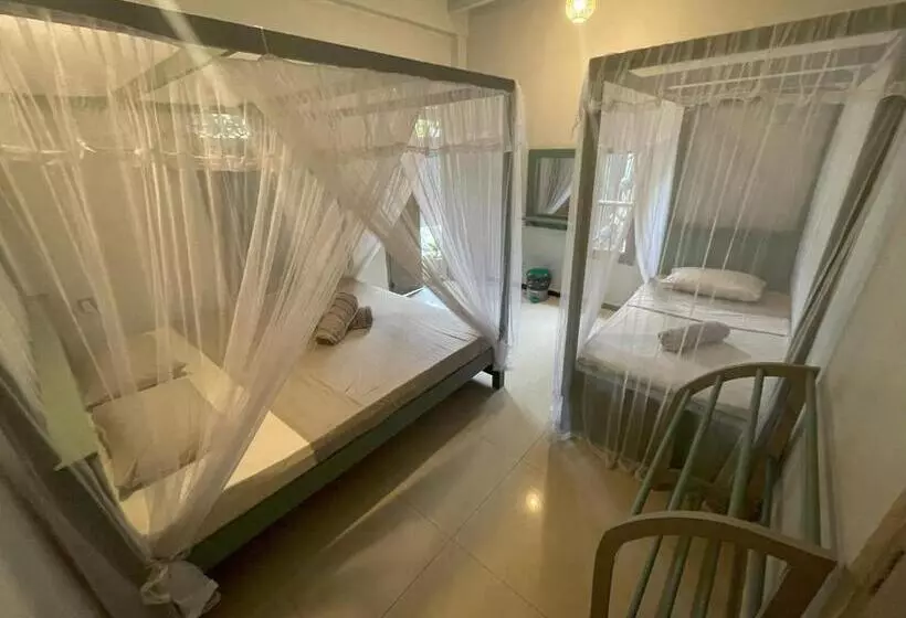 پانسیون Hawara Coliving Midigama