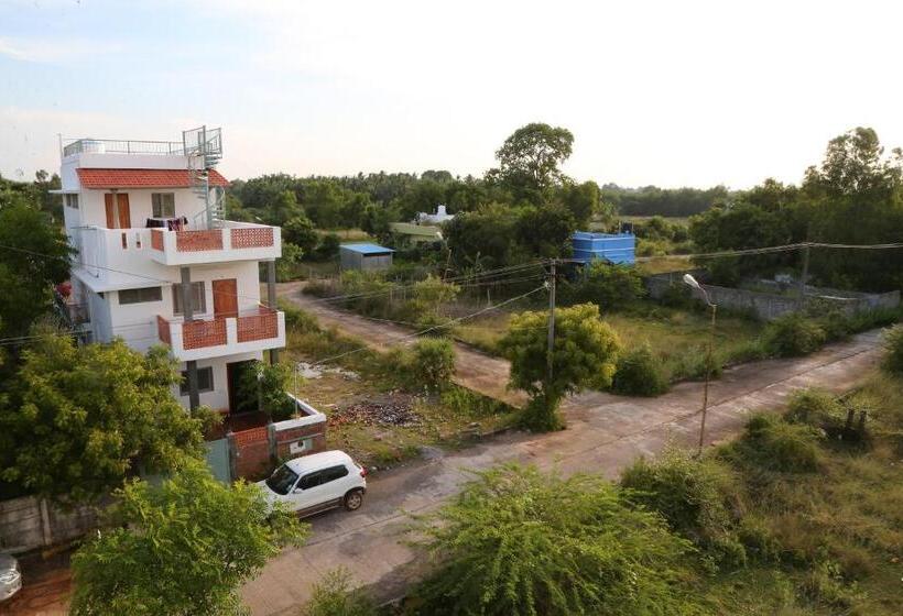 هاستل Blissful Haven Art House   Near Entrance To Auroville