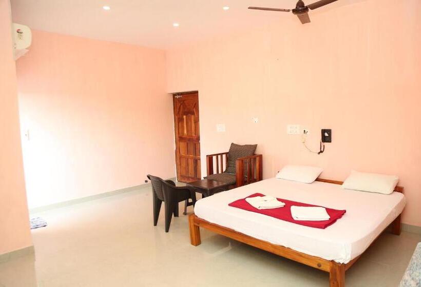 هاستل Blissful Haven Art House   Near Entrance To Auroville