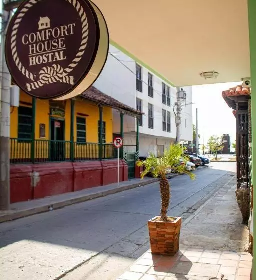 تختخواب و صبحانه Comfort House