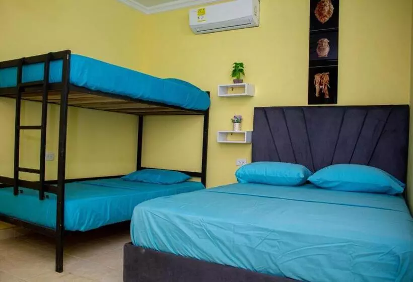 تختخواب و صبحانه Comfort House