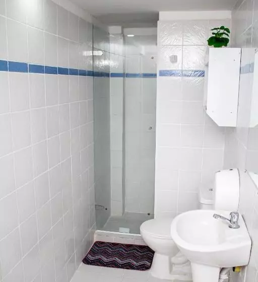 تختخواب و صبحانه Comfort House