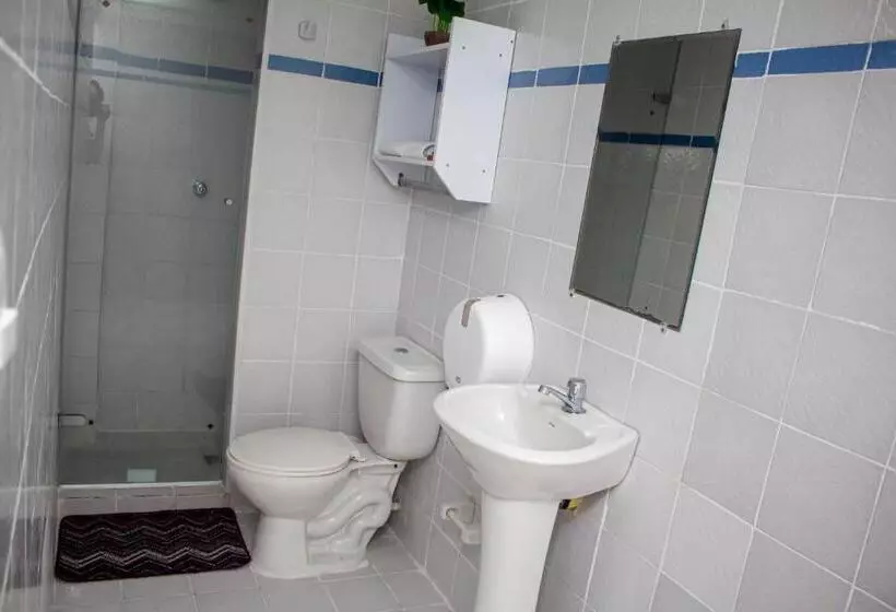 تختخواب و صبحانه Comfort House