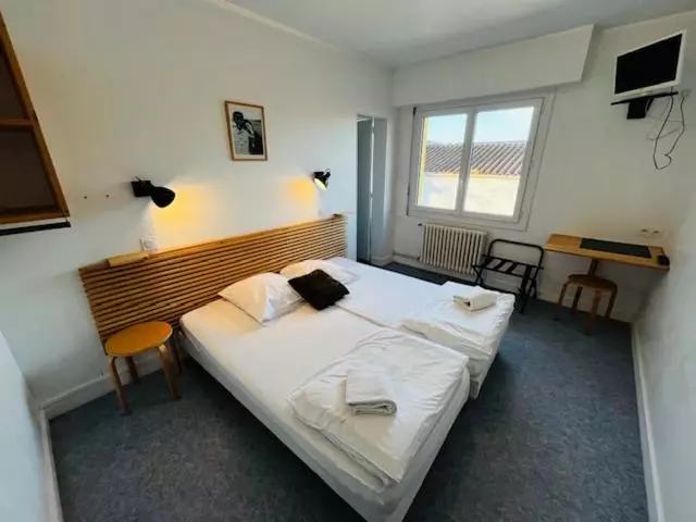 ベッドアンドブレックファースト Hostel Les Bois Verts   Les Herbiers