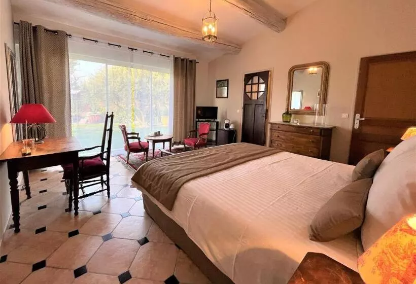 Aamiaismajoitus (B&B) Le Mas Carré Séguret