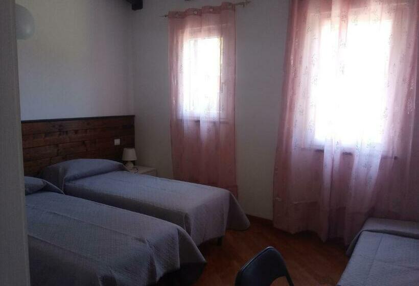 ホテル Agriturismo U Muinettu