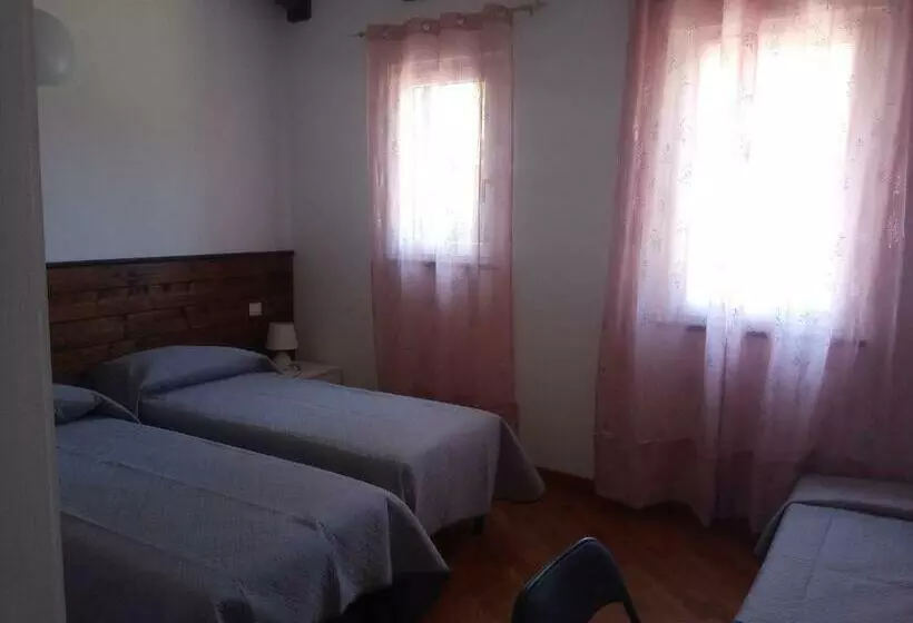 ホテル Agriturismo U Muinettu