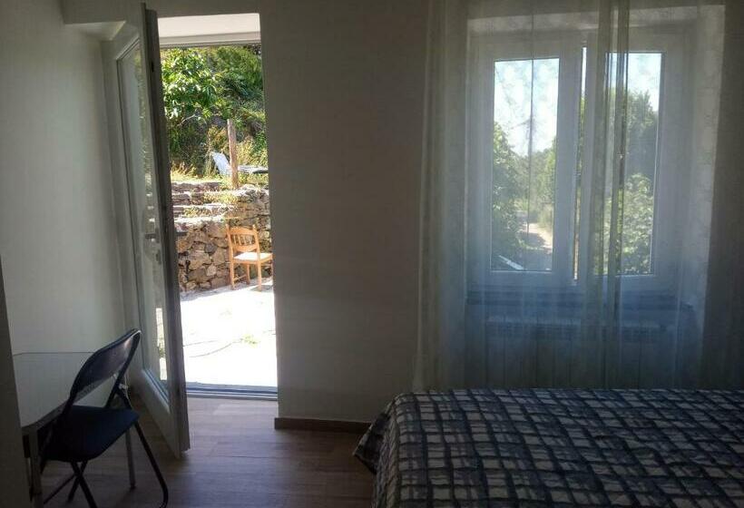 ホテル Agriturismo U Muinettu