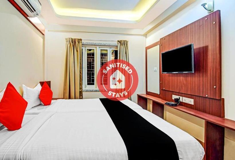 호텔 Capital O 77448 Shree Radhe Residency