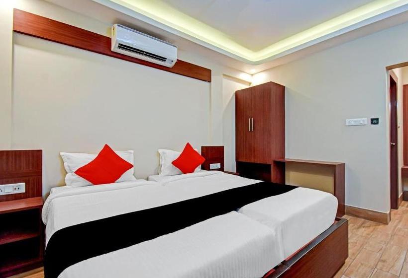 호텔 Capital O 77448 Shree Radhe Residency