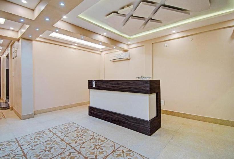 호텔 Capital O 77448 Shree Radhe Residency