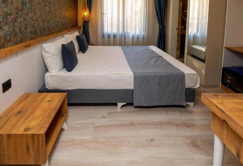 Der Inn Hotel Konyaaltı