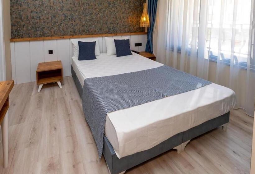 Der Inn Hotel Konyaaltı