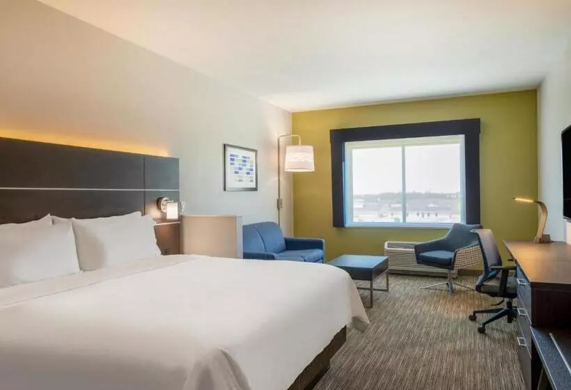 ホテル Holiday Inn Express & Suites   Watertown, An Ihg