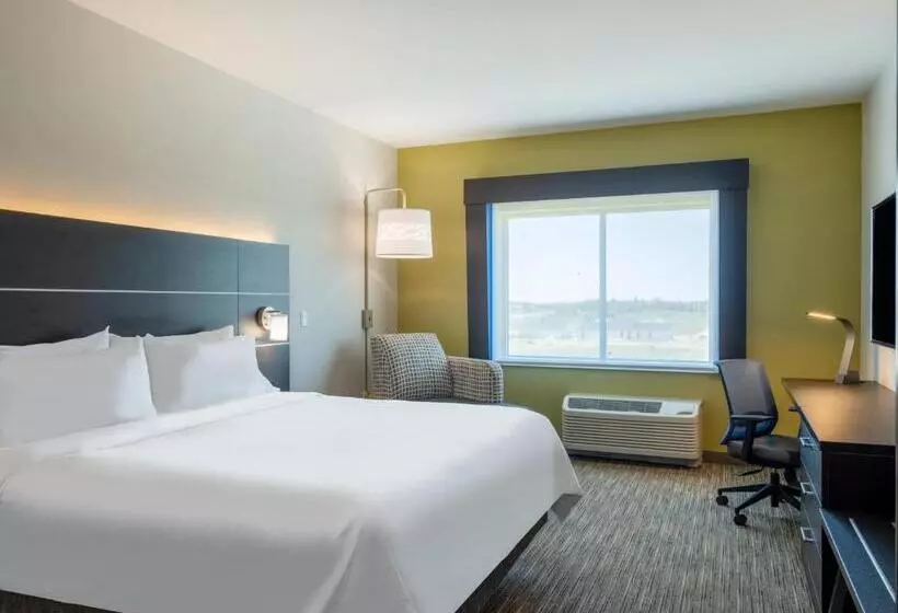 ホテル Holiday Inn Express & Suites   Watertown, An Ihg