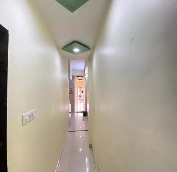 Hotelli Mayuri Cottage