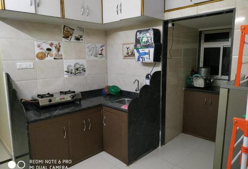 Hotel Mayuri Cottage