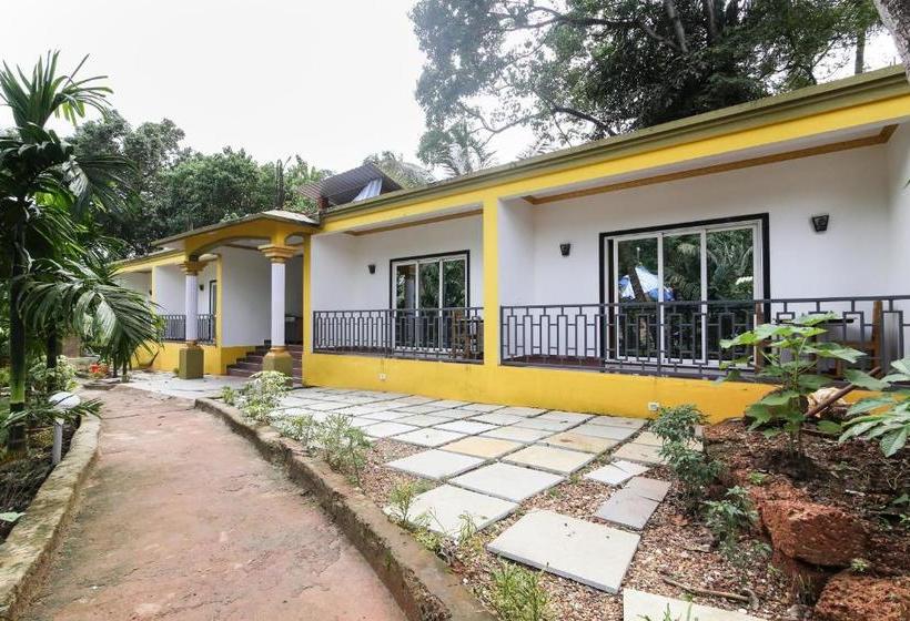 בית מלון כפרי Spot On 48430 Lavish