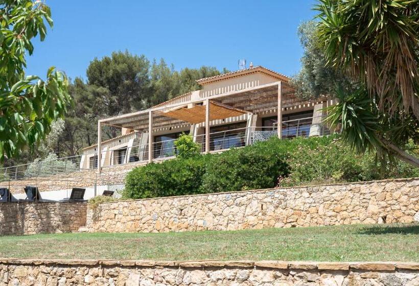 פנסיון Maison Chaban Sanary Sur Mer
