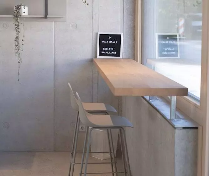 Aamiaismajoitus (B&B) Haaus