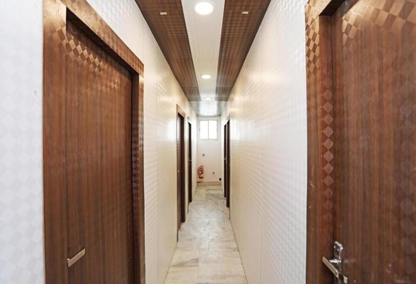 ホテル Staymaker 99kombo