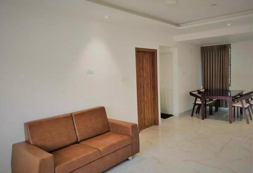 Hotelli Adyar Plaza Inn By Rak Rooms, Mangaluru