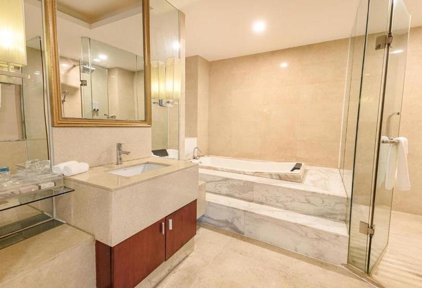 Chaoman Hotel Foshan Green Island Cihai International Branch