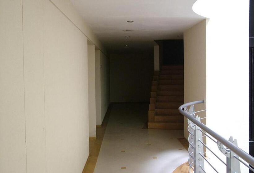 Hotell City Park, Solapur