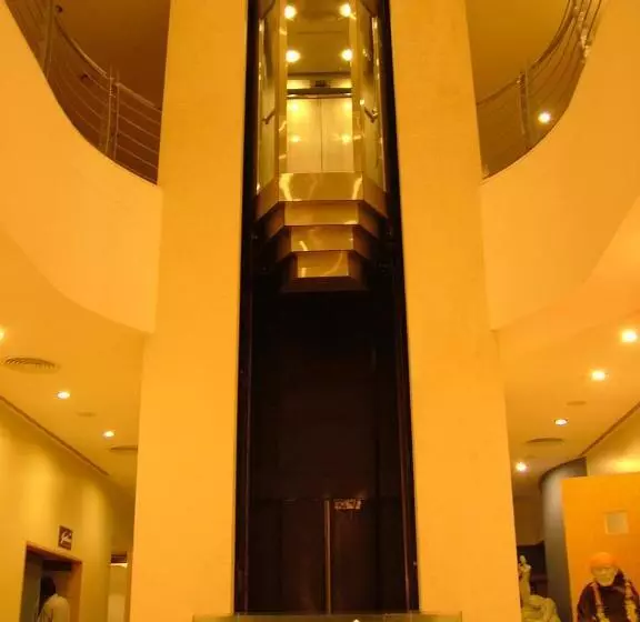 Hotelli City Park, Solapur